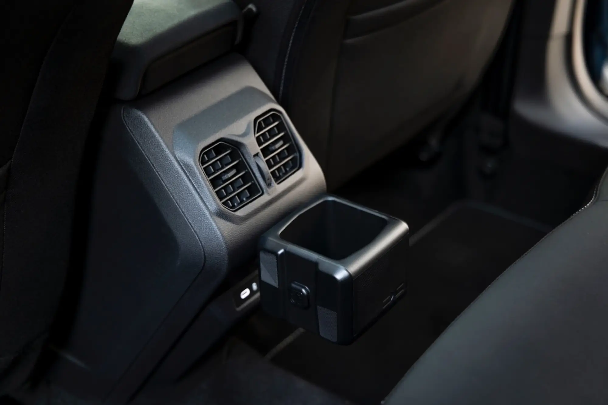 Dacia Bigster 2025 - Foto ufficiali - 75