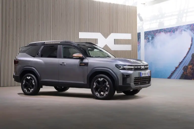 Dacia Bigster 2025 - Foto ufficiali - 82