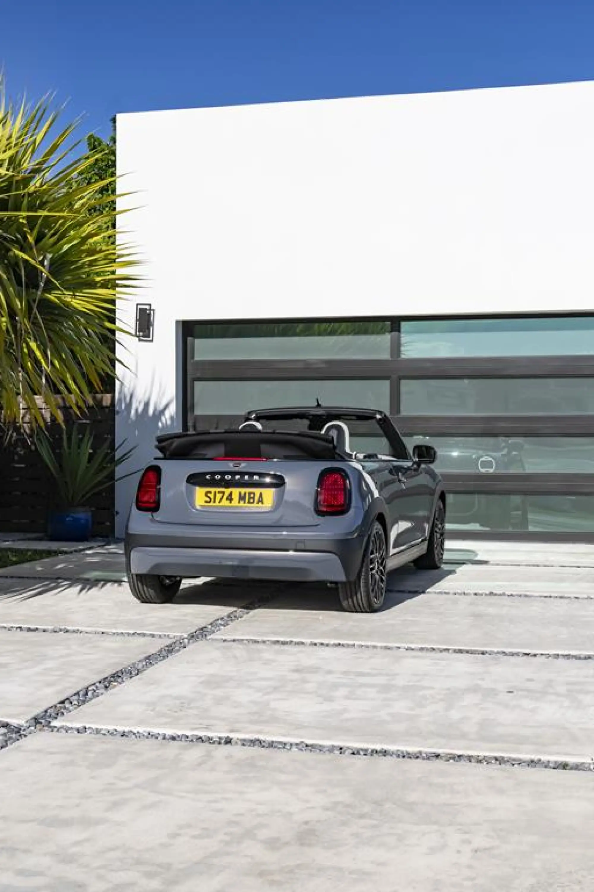 Mini Cooper Cabrio 2024 - 102