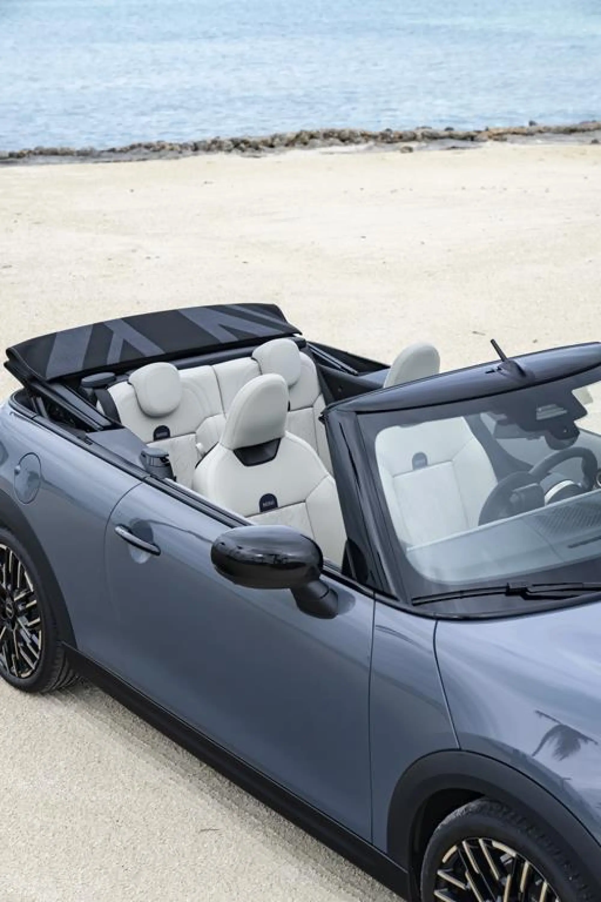 Mini Cooper Cabrio 2024 - 127