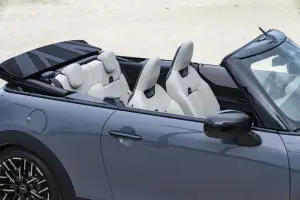 Mini Cooper Cabrio 2024 - 126