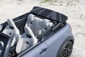 Mini Cooper Cabrio 2024 - 129