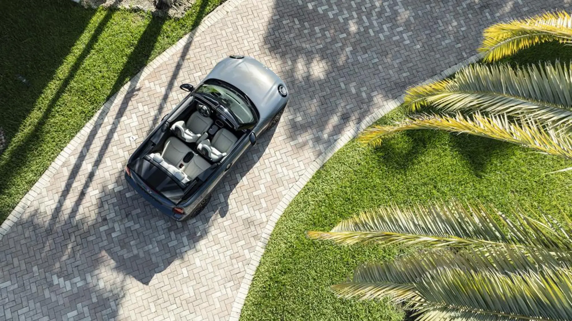 Mini Cooper Cabrio 2024 - 137