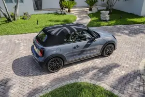 Mini Cooper Cabrio 2024 - 144