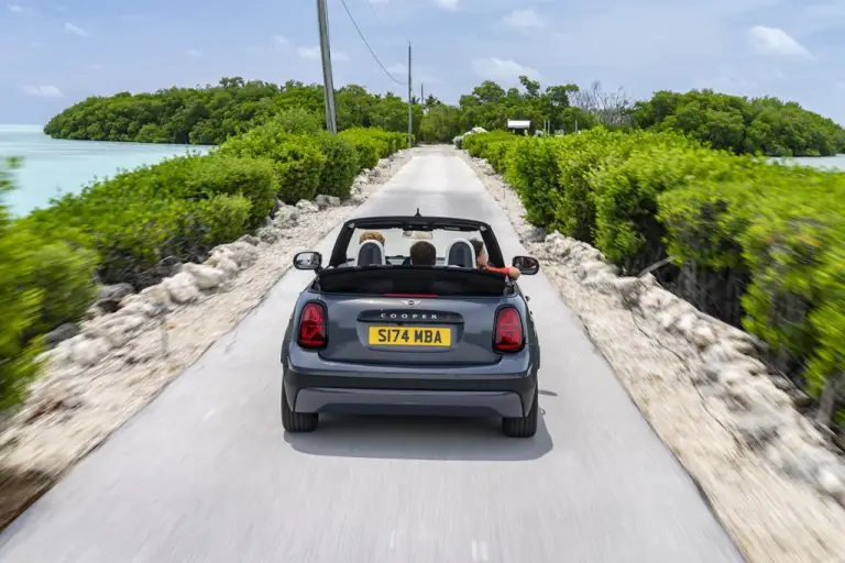Mini Cooper Cabrio 2024 - 18