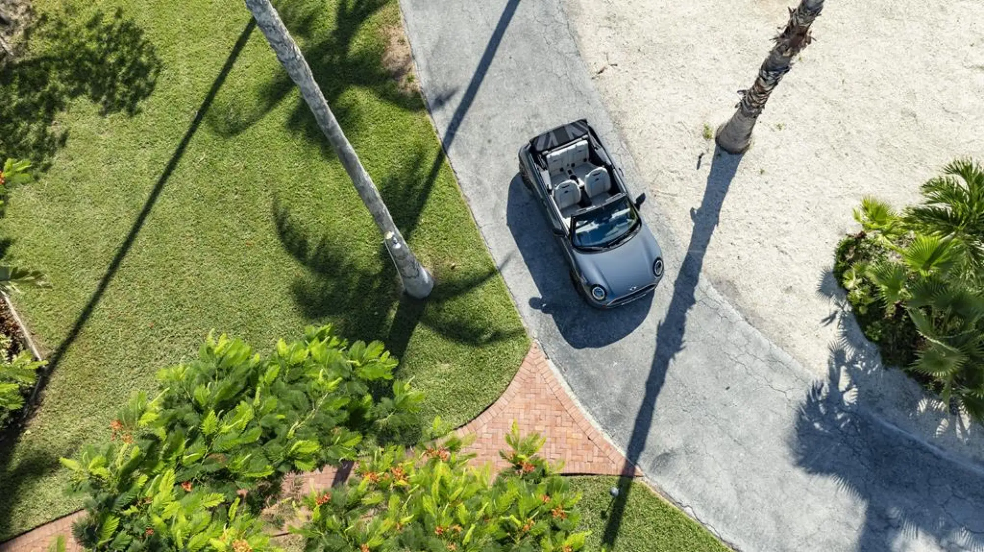 Mini Cooper Cabrio 2024 - 25