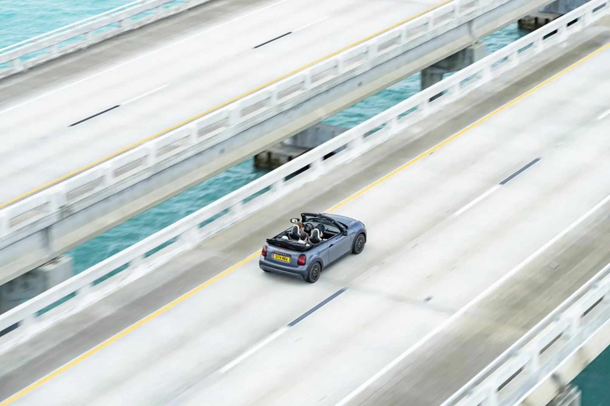Mini Cooper Cabrio 2024 - 26