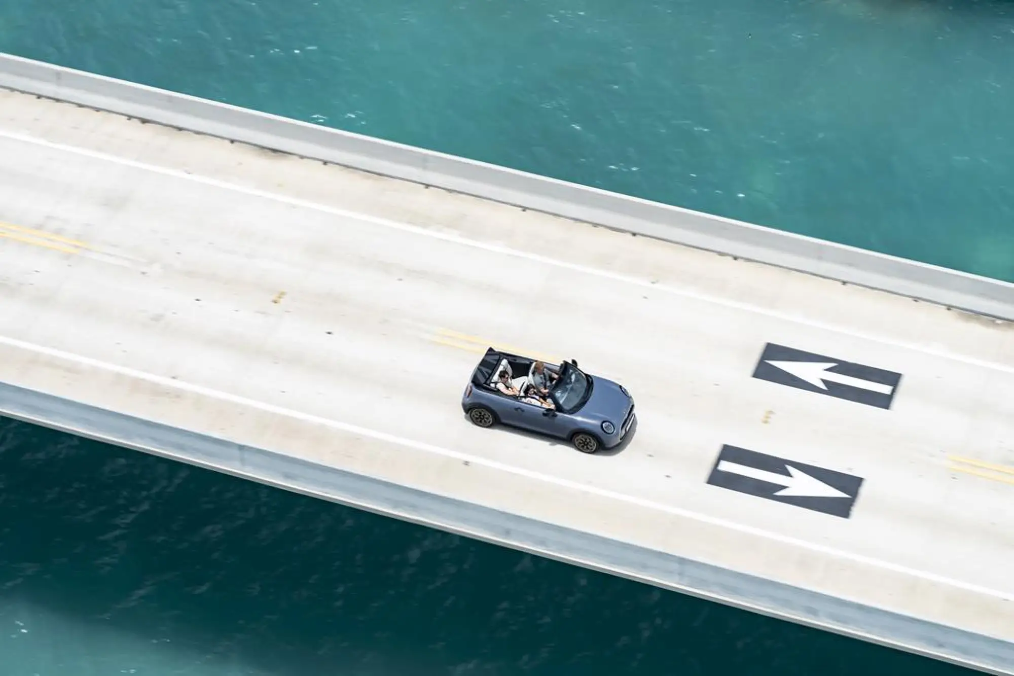 Mini Cooper Cabrio 2024 - 34