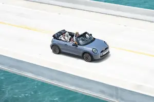 Mini Cooper Cabrio 2024 - 44