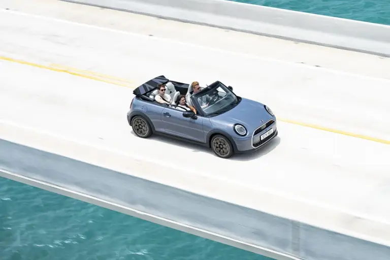 Mini Cooper Cabrio 2024 - 44