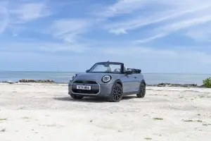 Mini Cooper Cabrio 2024 - 45