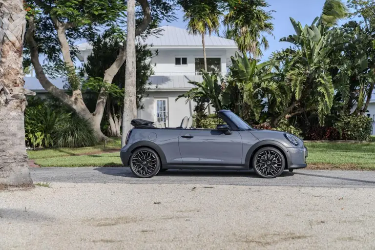 Mini Cooper Cabrio 2024 - 63