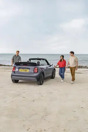 Mini Cooper Cabrio 2024 - 78