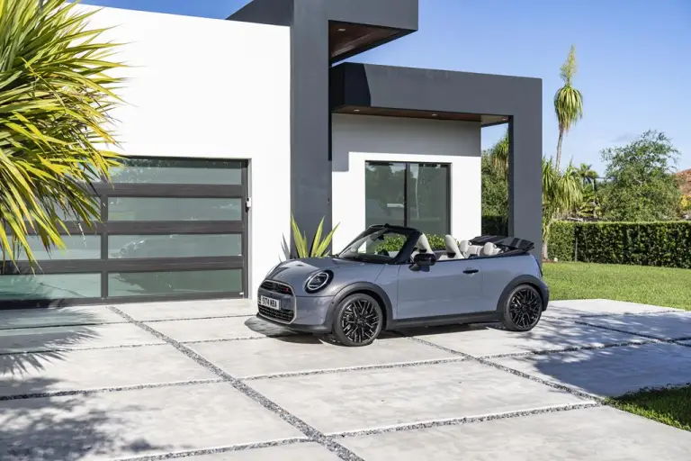 Mini Cooper Cabrio 2024 - 98