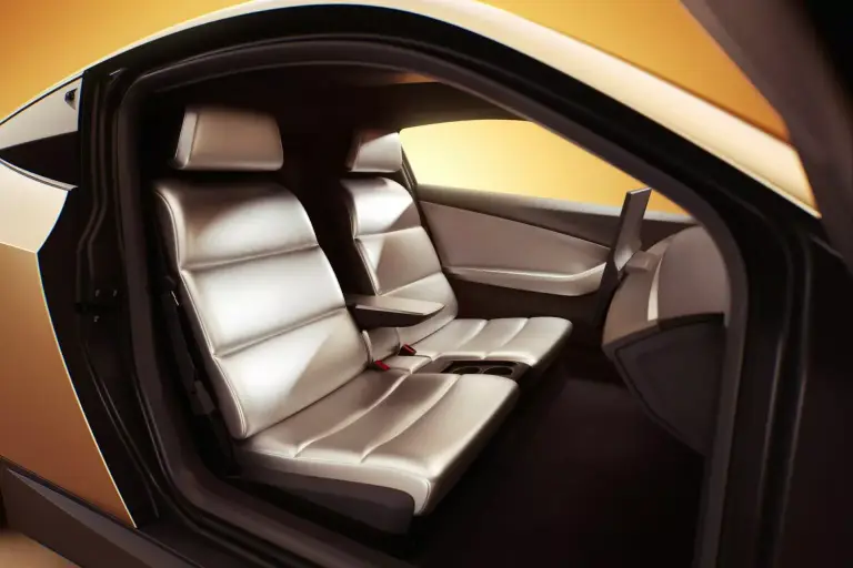 Tesla Cybercab - 16