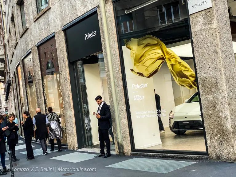 Polestar Temporary Store San Babila Milano - 3