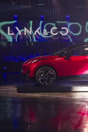 Lynk e Co 02 - 9