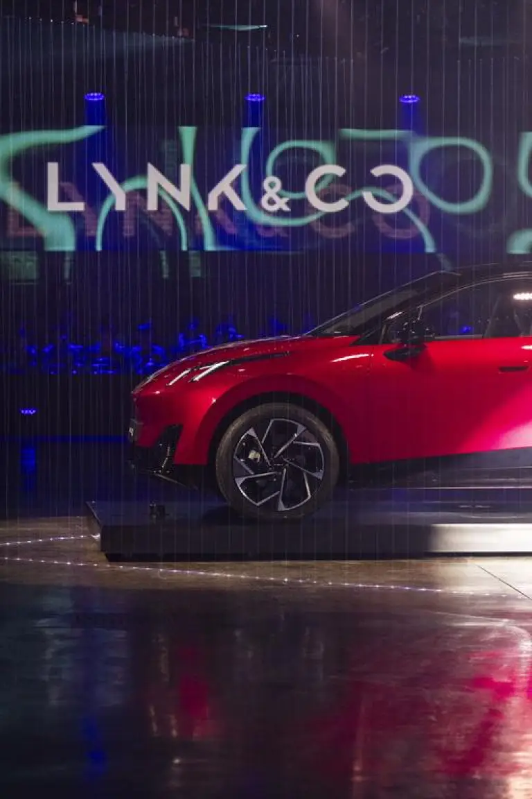 Lynk e Co 02 - 9