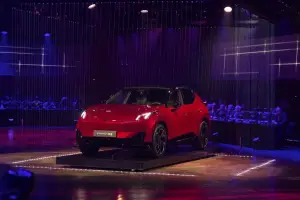 Lynk e Co 02 - 13
