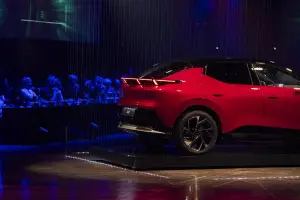 Lynk e Co 02 - 16