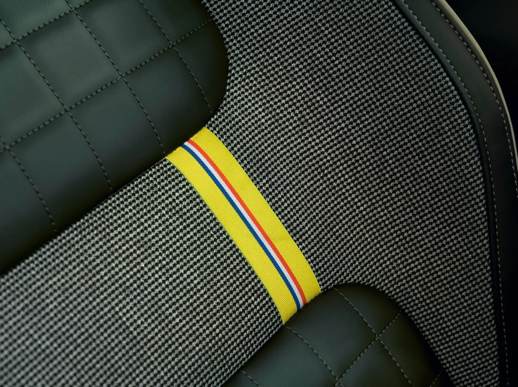 Renault 4 2025 - Foto ufficiali - 51