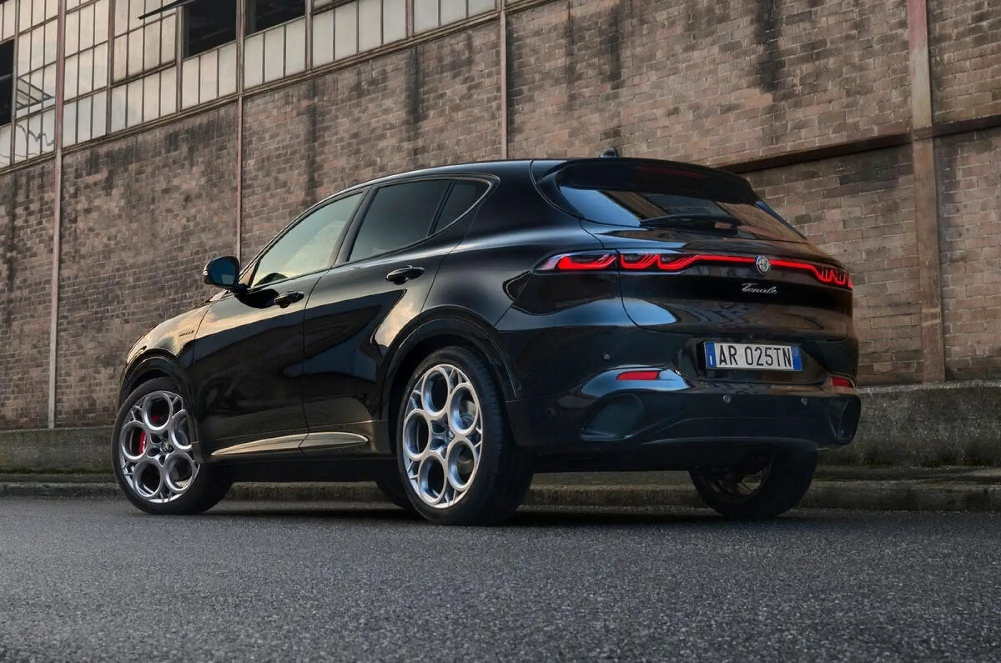 Alfa Romeo Tonale MY25 - 2