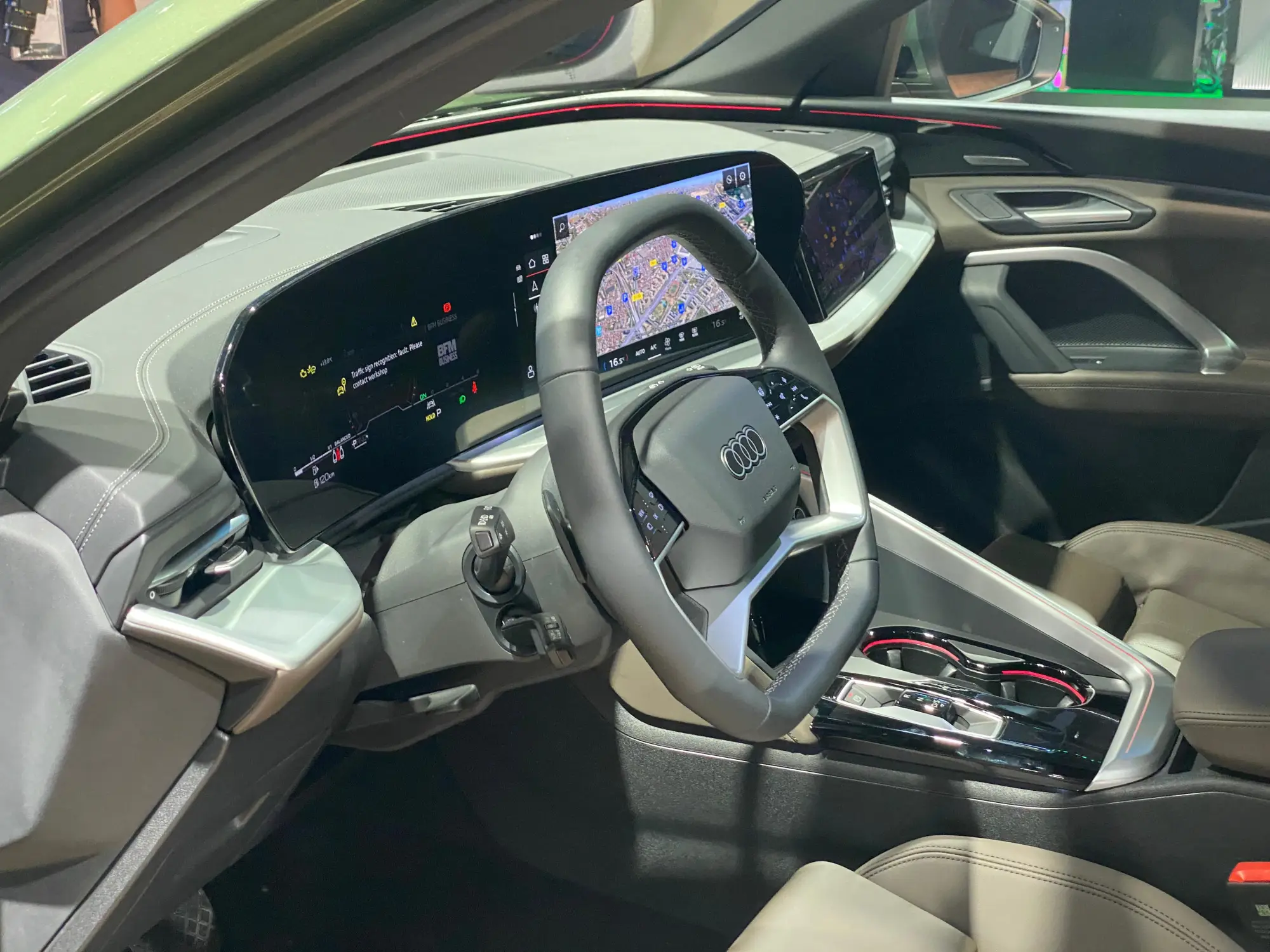 Audi Q5 2025 - Salone di Parigi 2024 - 5