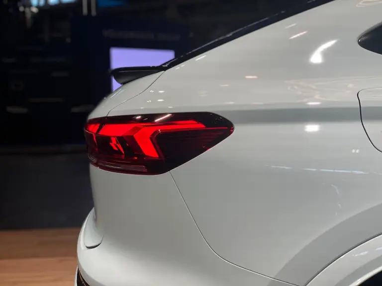 Audi Q6 Sportback e-tron - Salone di Parigi 2024 - 1