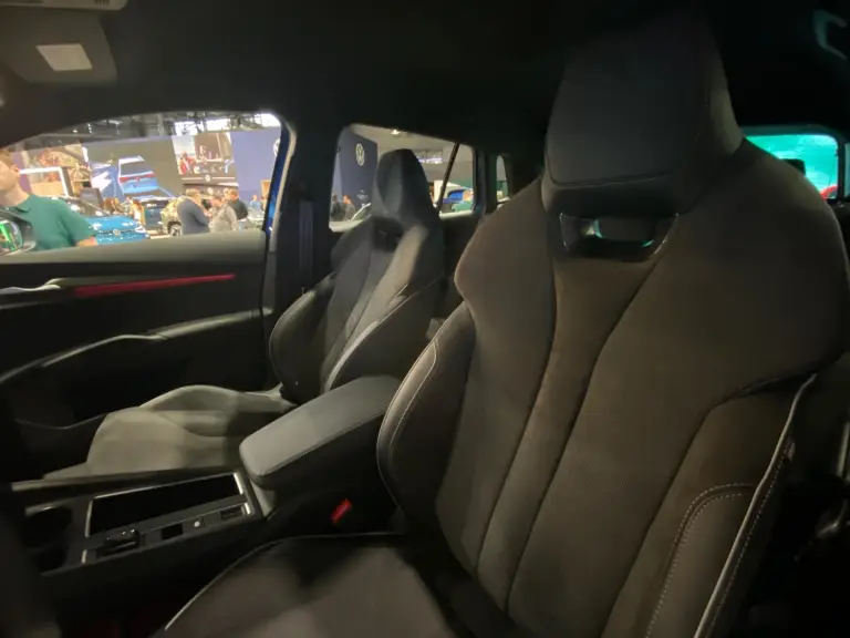 Skoda Elroq 2024 - Salone di Parigi 2024 - 7