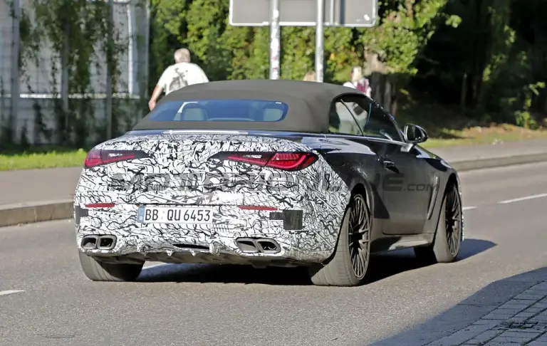 Mercedes-AMG CLE 63 Cabrio 2025 - Foto spia 14-10-2024 - 8