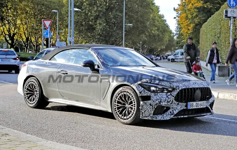 Mercedes-AMG CLE 63 Cabrio 2025 - Foto spia 14-10-2024 - 9
