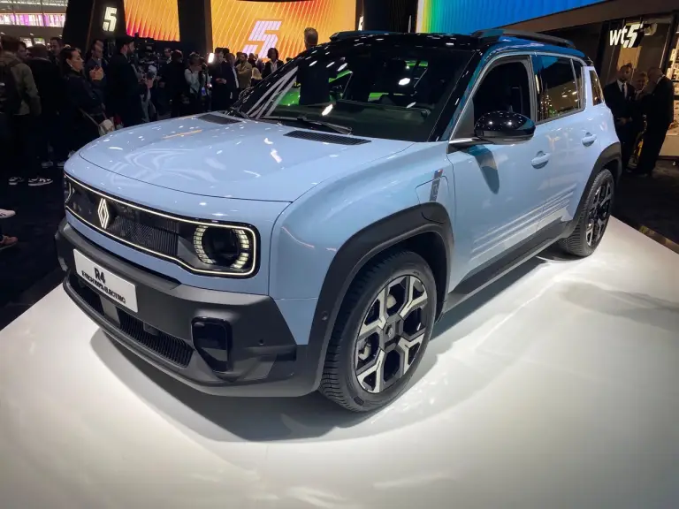 Renault 4 E-Tech Electric - Salone di Parigi 2024 - 2