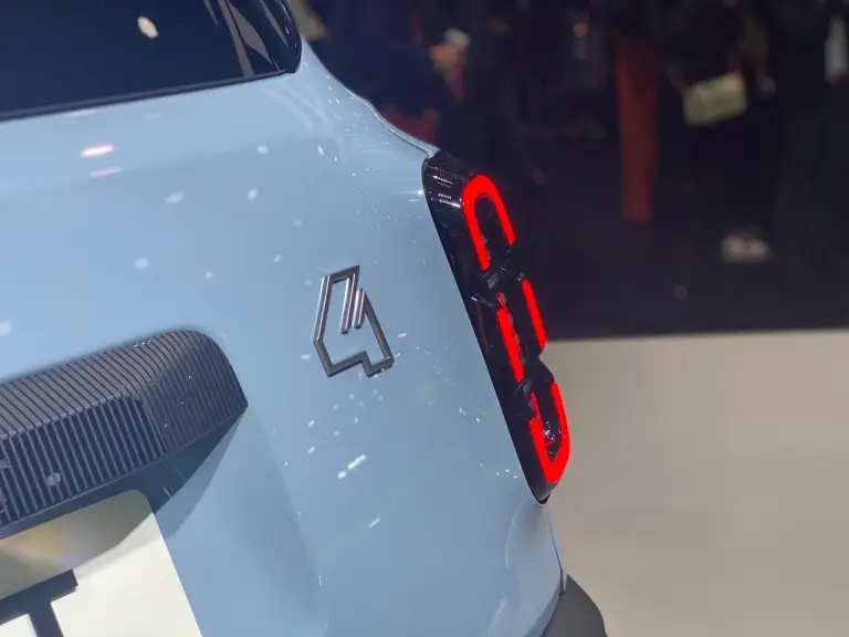 Renault 4 E-Tech Electric - Salone di Parigi 2024 - 6