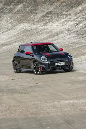 Mini John Cooper Works Electric e Aceman John Cooper Works - 95