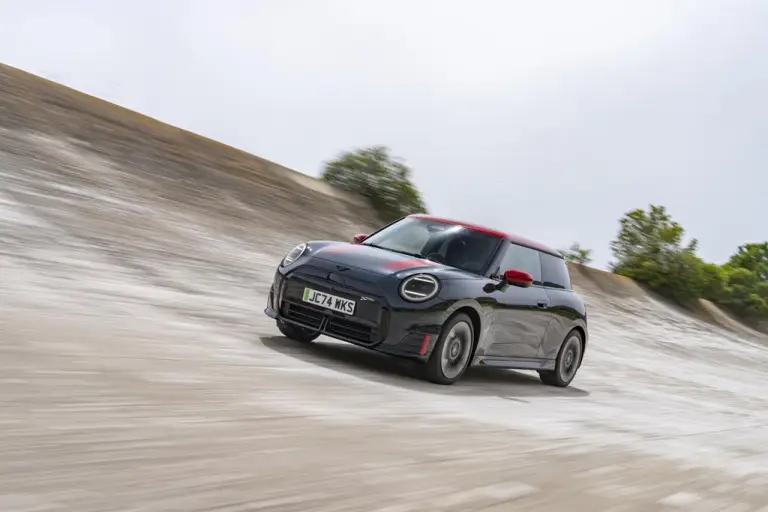 Mini John Cooper Works Electric e Aceman John Cooper Works - 75