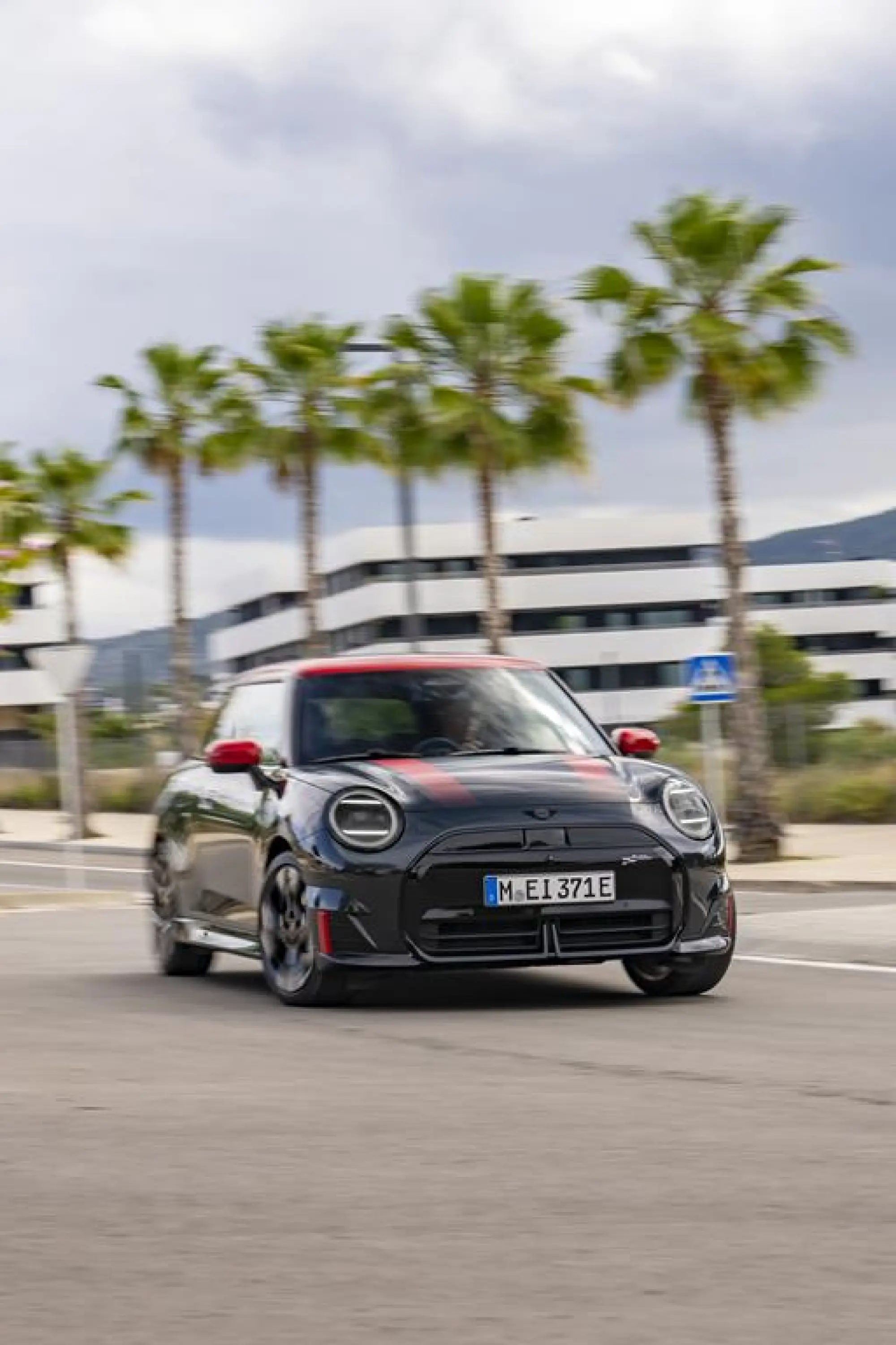 Mini John Cooper Works Electric e Aceman John Cooper Works - 135