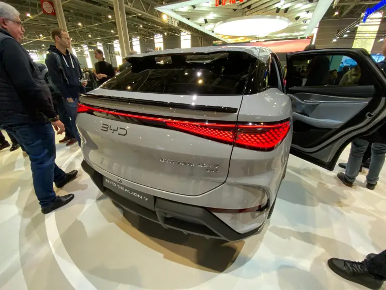 BYD Sealion 7 - Salone di Parigi 2024 - 3