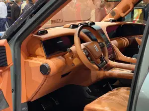 BYD Yangwang U8 - Salone di Parigi 2024 - 9