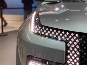 BYD Yangwang U8 - Salone di Parigi 2024 - 6