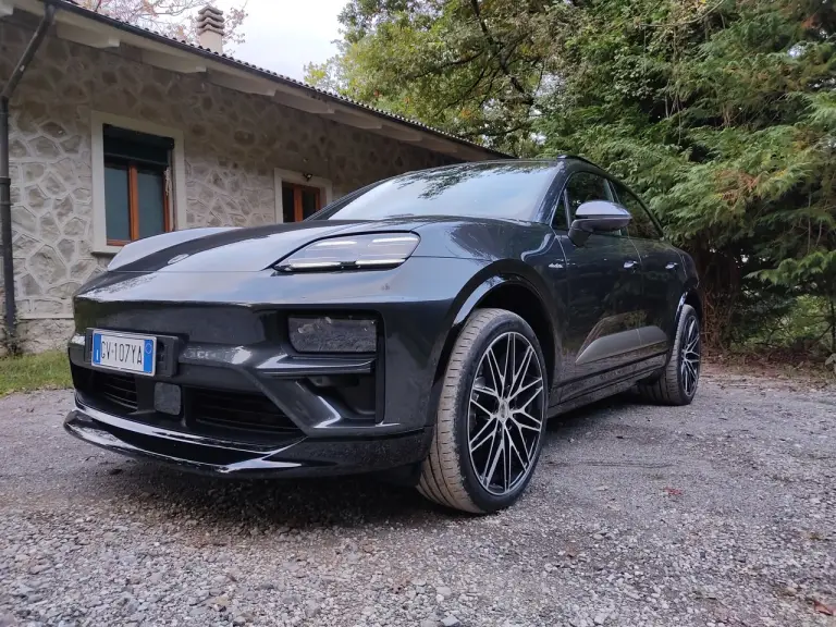 Porsche Macan 2024 - Prova Piteglio - 1