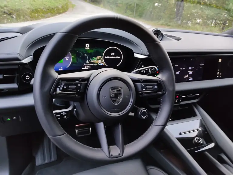 Porsche Macan 2024 - Prova Piteglio - 9