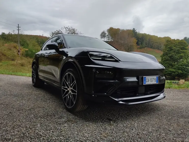 Porsche Macan 2024 - Prova Piteglio - 27