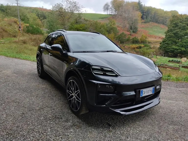 Porsche Macan 2024 - Prova Piteglio - 24