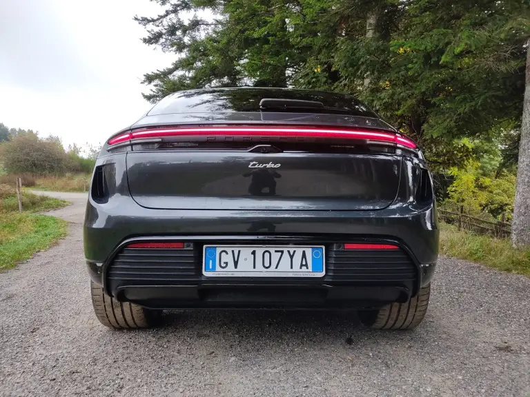 Porsche Macan 2024 - Prova Piteglio - 22