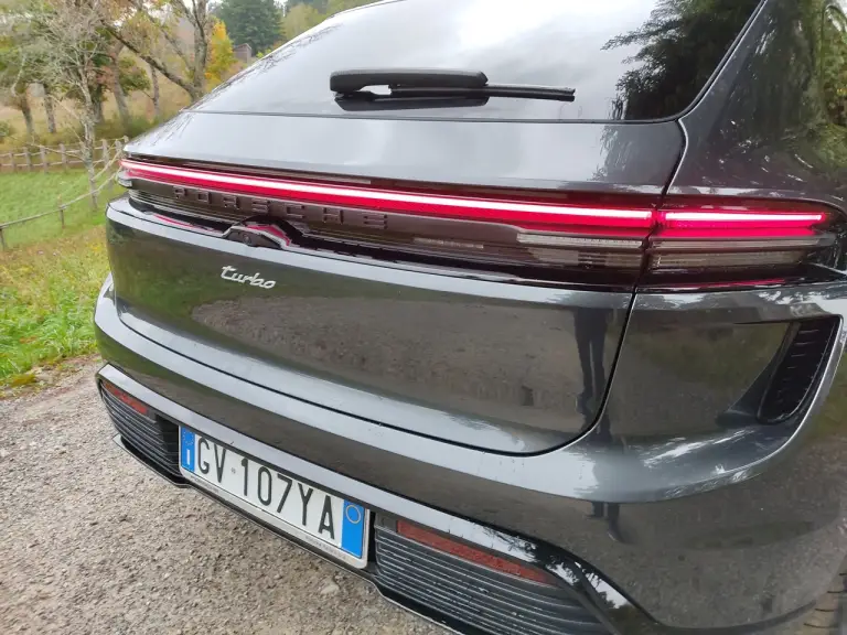 Porsche Macan 2024 - Prova Piteglio - 23
