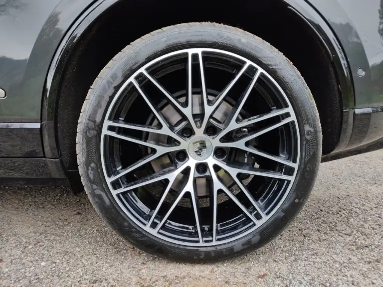 Porsche Macan 2024 - Prova Piteglio - 25