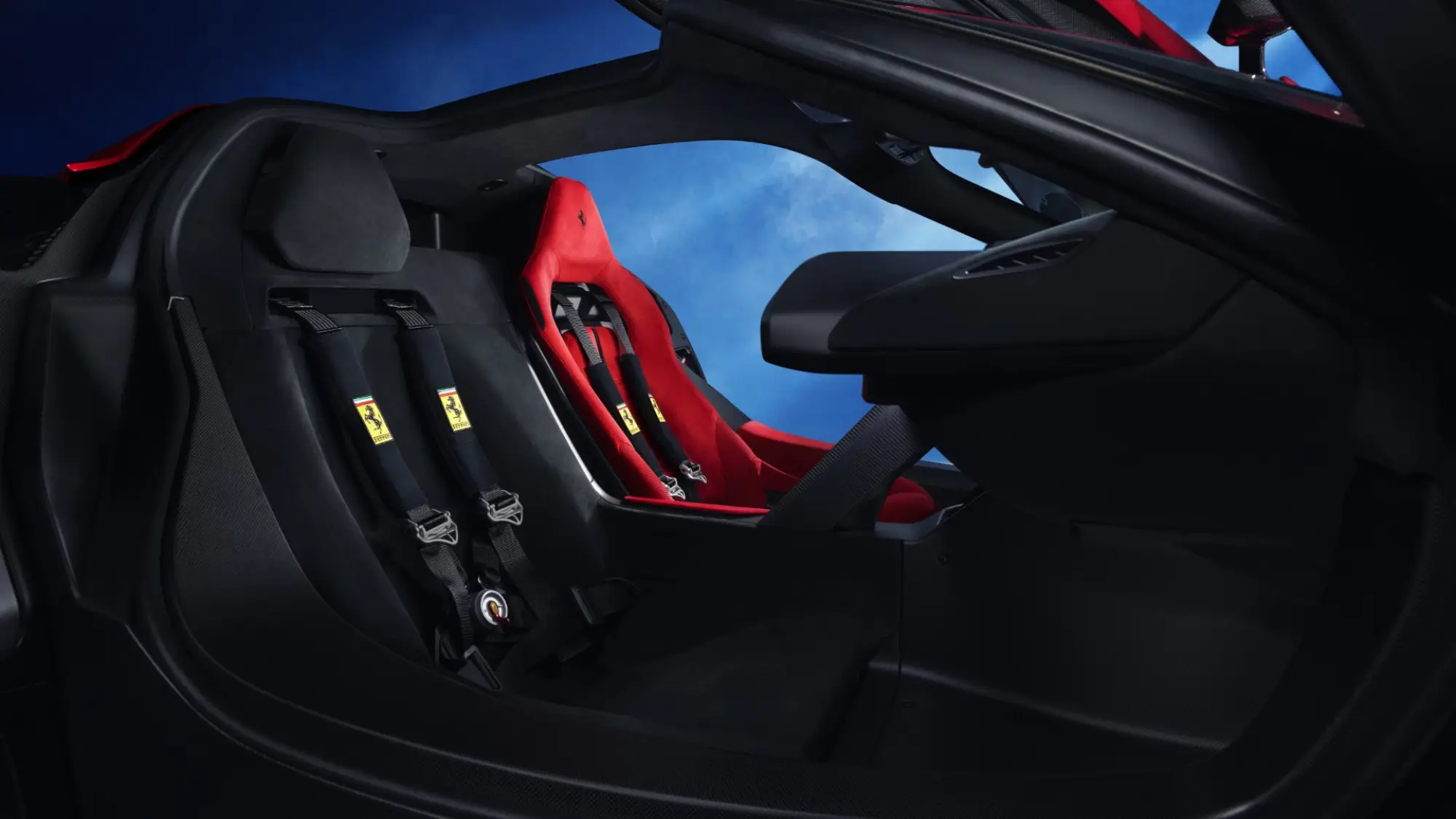 Ferrari F80 - 10