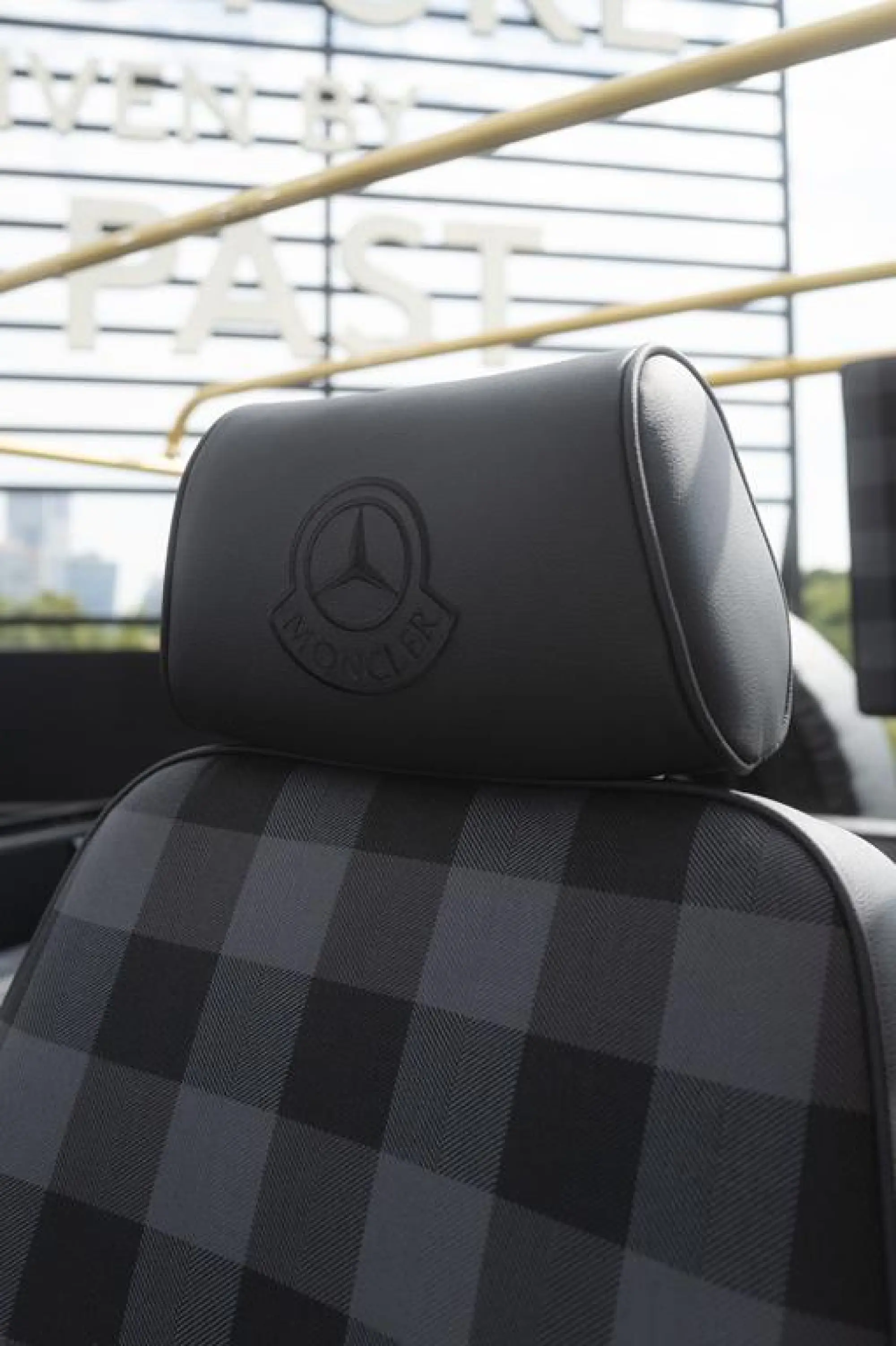 Mercedes Classe G Past II Future - 25