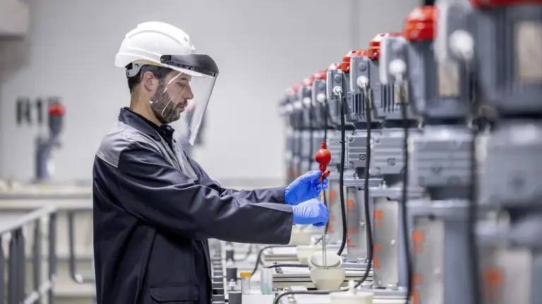 Mercedes - Battery Factory Kuppenheim - 32