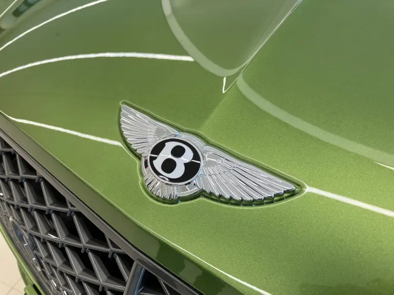 Bentley Continental GT Speed 2024 - Foto live Milano - 17